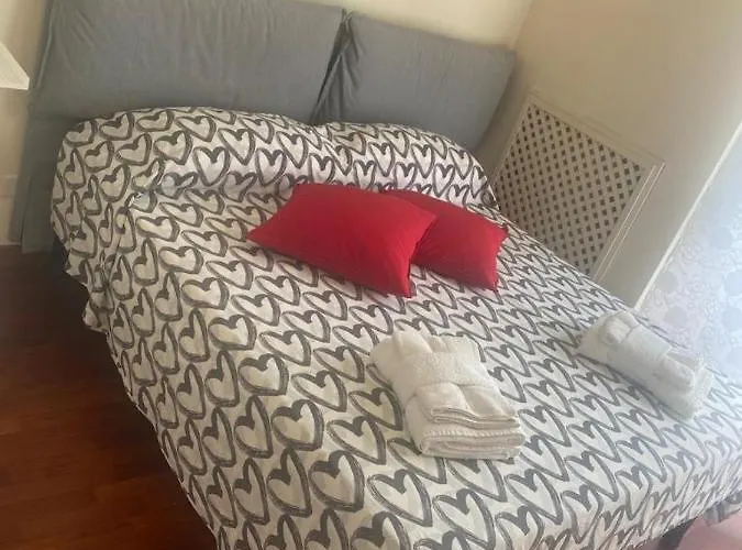 Bed & Breakfast Donna Ada Al Duomo Salerno